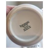 Transpac White Ceramic Citrus Juicer