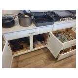 Sunbeam Stand Mixer & Assorted Cookware Set - Pots, Pans, Glass Lids & Bakeware