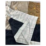 Patchwork Quilt Blanket – Plaid Border Paisley Panel Design