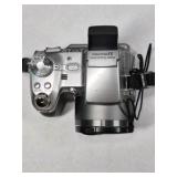 Sony Cyber-shot Digital Camera 12x Zoom Super SteadyShot w/ Case Charger