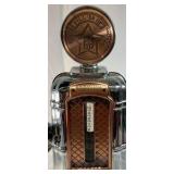 Vintage Style Gas Pump Liquor Dispenser