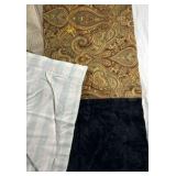 Patchwork Quilt Blanket – Plaid Border Paisley Panel Design