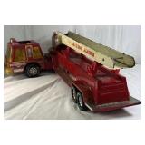 Vintage Structo Fire Truck Ladder Truck Pressed Steel Toy
