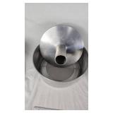 Cromwell Hand Wrought Pan and Cake Pan