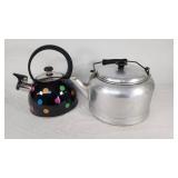 Cuisine Select Polka Dot Tea Kettle and Comet Aluminum Kettle