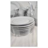 Crown Ming Fine China Dinnerware Set