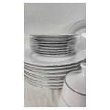 Crown Ming Fine China Dinnerware Set