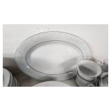 Crown Ming Fine China Dinnerware Set