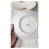 Vintage Kitchenware Including CorningWare Casserole, Pyrex Bowl, and Floral Dishware