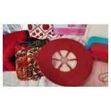 Kitchen and Baking Accessories Lot including Cupcake Stands, Cutting Boards, and Apple-Themed Towels