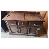 Magnavox PD6405PM42 Console Stereo System - Untested