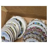 Collector State Souvenir Plates from Indiana, South Dakota, Washington, and California