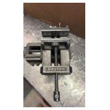 DAYTON vise grip