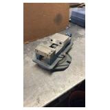 PRECISION  milling machine vise