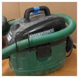 (2) WET dry vacs: MASTER FORCE, Stinger