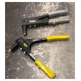 AIR hydraulic rivet gun w/ tool chest and rivets