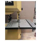DELTA Vertical Band Saw 9"