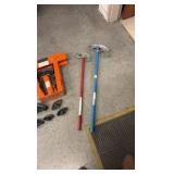12 TON hydraulic jack and Conduit Benders