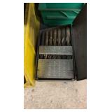 Reamer, bits, chuck, end mills, burrs