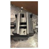 DAYTON vise grip