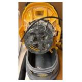 (2) WET dry vacs: Stinger and Dayton