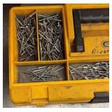 AIR hydraulic rivet gun w/ tool chest and rivets