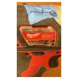 MILWAUKEE Drill and impact drivers