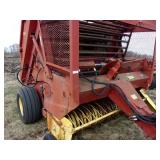 851 New Holland Round Baler