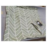 2 Sets Pillow Shams...