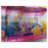 4 Mini Barbie Land Toys...