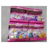 4 Mini Barbie Land Toys...
