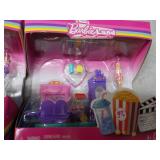 4 Mini Barbie Land Toys...