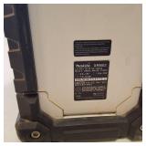 Makita XRM02 job site radio