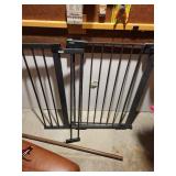 Cumbor Baby Gate - Black Metal Safety Gate for Doorways