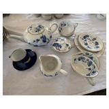 Hutschenreuther Evelyn Edna Kobolt Porcelain Tea Set Lot Germany