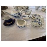 Hutschenreuther Evelyn Edna Kobolt Porcelain Tea Set Lot Germany