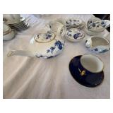 Hutschenreuther Evelyn Edna Kobolt Porcelain Tea Set Lot Germany