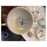Hutschenreuther Evelyn Edna Kobolt Porcelain Tea Set Lot Germany