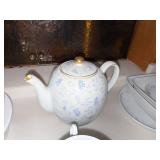 Theodore Haviland Limoges Schleiger 86 Porcelain Tea Set Lot