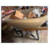 Scenic Road MFG 2-Wheel Garden Cart Wheelbarrow Poly Tub Used