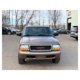 2003 GMC SONOMA SL *4x4 | No Accidents Reported* (NO RESERVE)