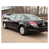 2009 HONDA ACCORD LX *No Accidents* (NO RESERVE)