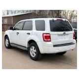 2009 FORD ESCAPE XLT *No Accidents Reported* (NO RESERVE)