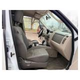 2009 FORD ESCAPE XLT *No Accidents Reported* (NO RESERVE)