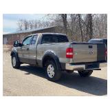 2004 FORD F-150 XL *4x4 | No Accidents Reported | 137k Miles* (NO RESERVE)