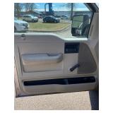 2004 FORD F-150 XL *4x4 | No Accidents Reported | 137k Miles* (NO RESERVE)