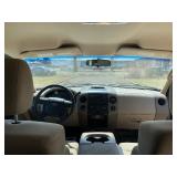 2004 FORD F-150 XL *4x4 | No Accidents Reported | 137k Miles* (NO RESERVE)