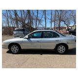 2002 OLDSMOBILE INTRIGUE GL *No Accidents Reported* (NO RESERVE)