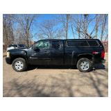 2010 CHEVROLET SILVERADO 1500 LT *4x4 | No Accidents Reported* (NO RESERVE)