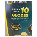 National Geographic Break Open 10 Geodes STEM Kit - Brand New